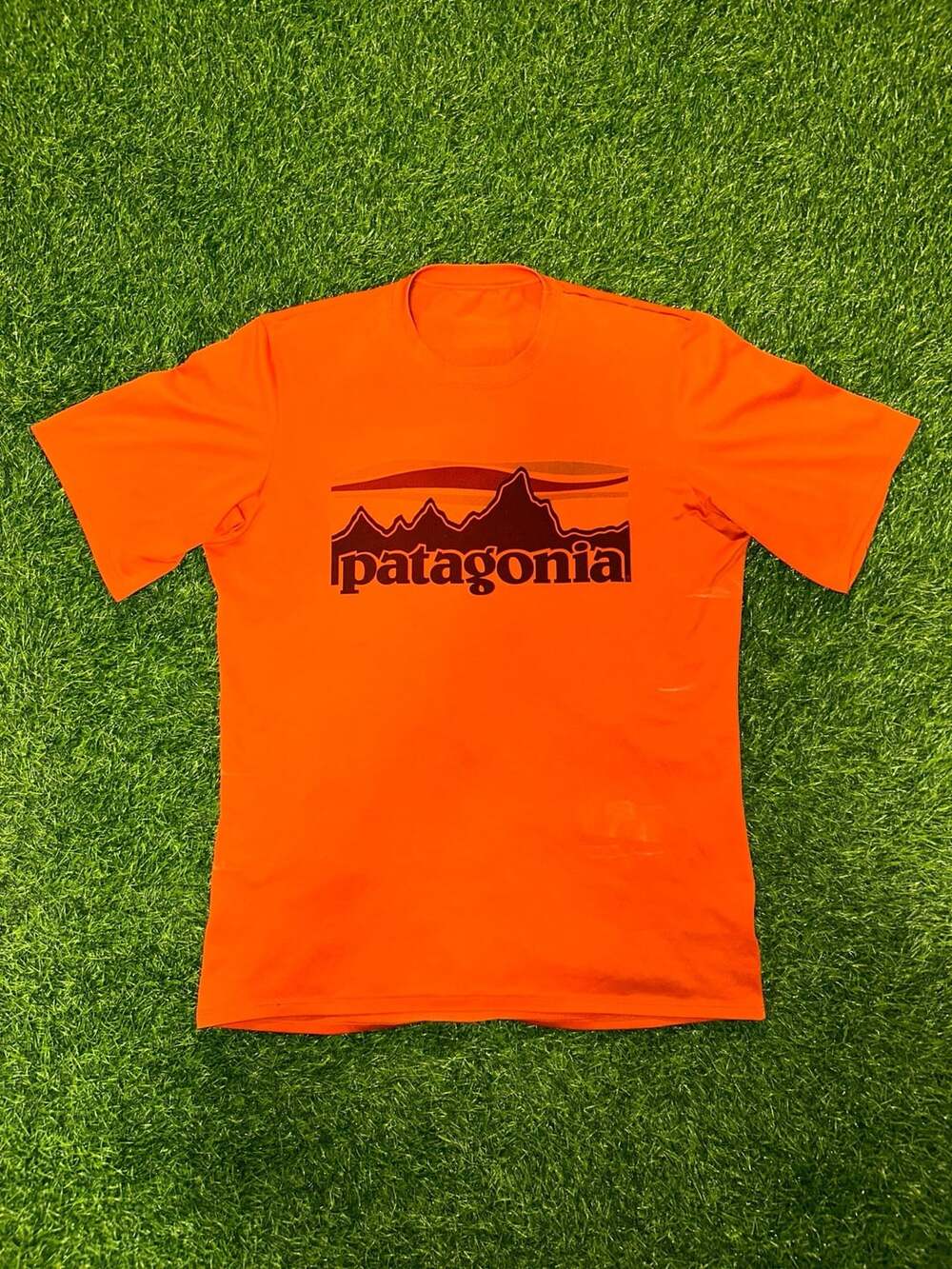 Patagonia Men's 73 Skyline T-Shirt Size M Orange Graphic